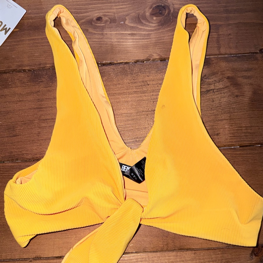 Beach Riot Yellow Ribbed Tie-Front Bikini Top - Picture 3 of 7